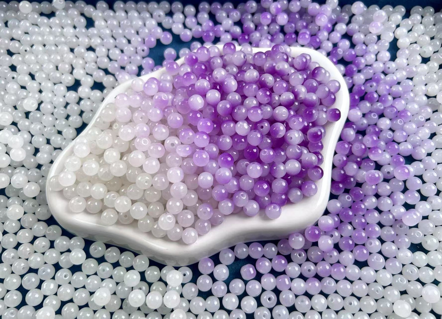 UV color-changing beads