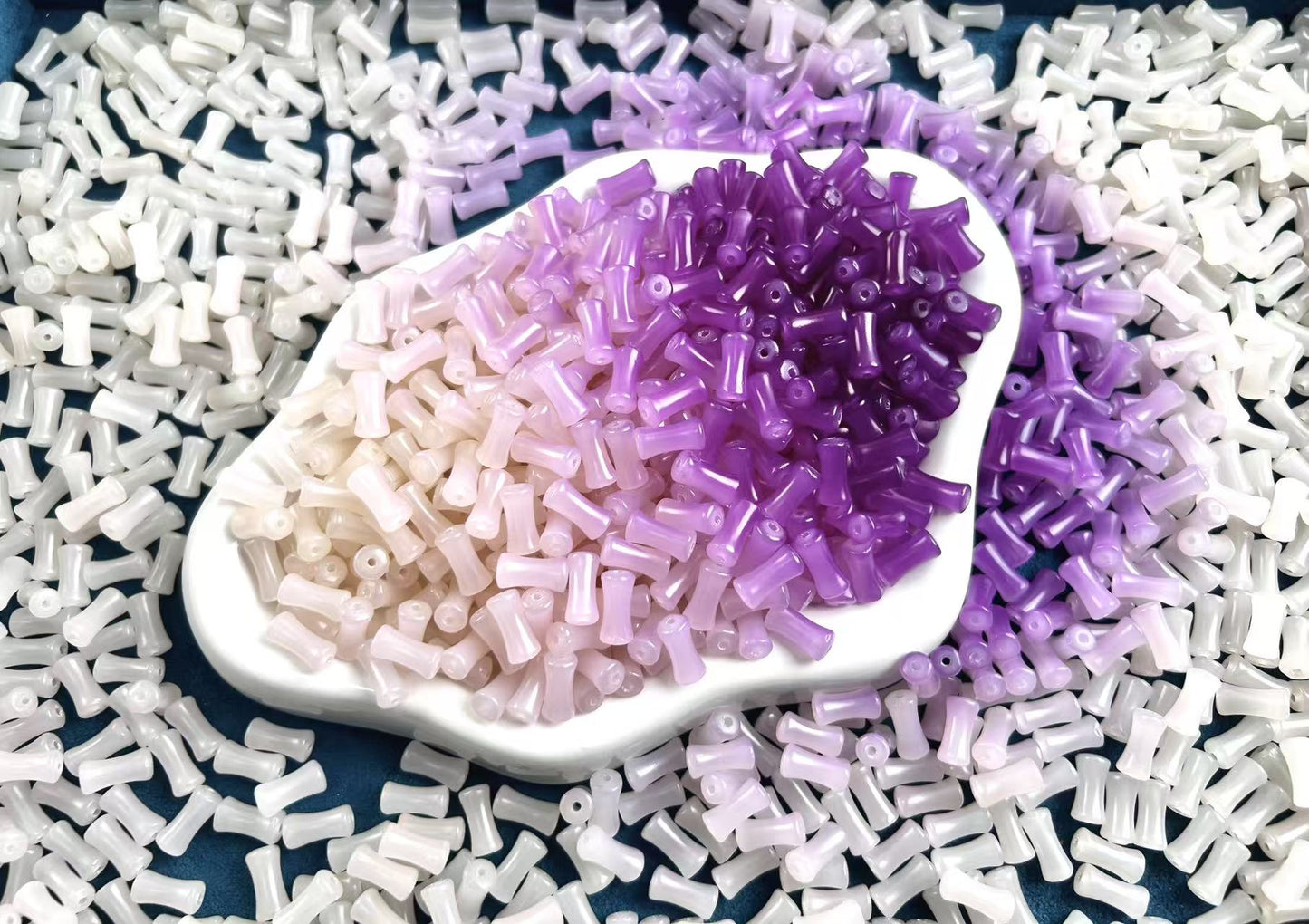UV color-changing beads
