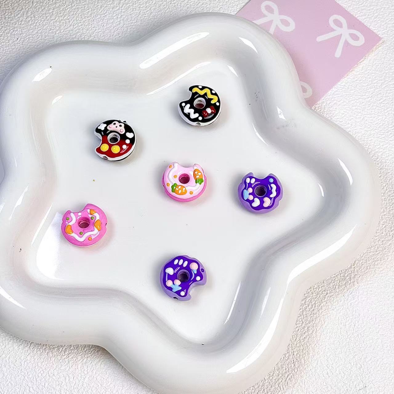 Hand-painted beads