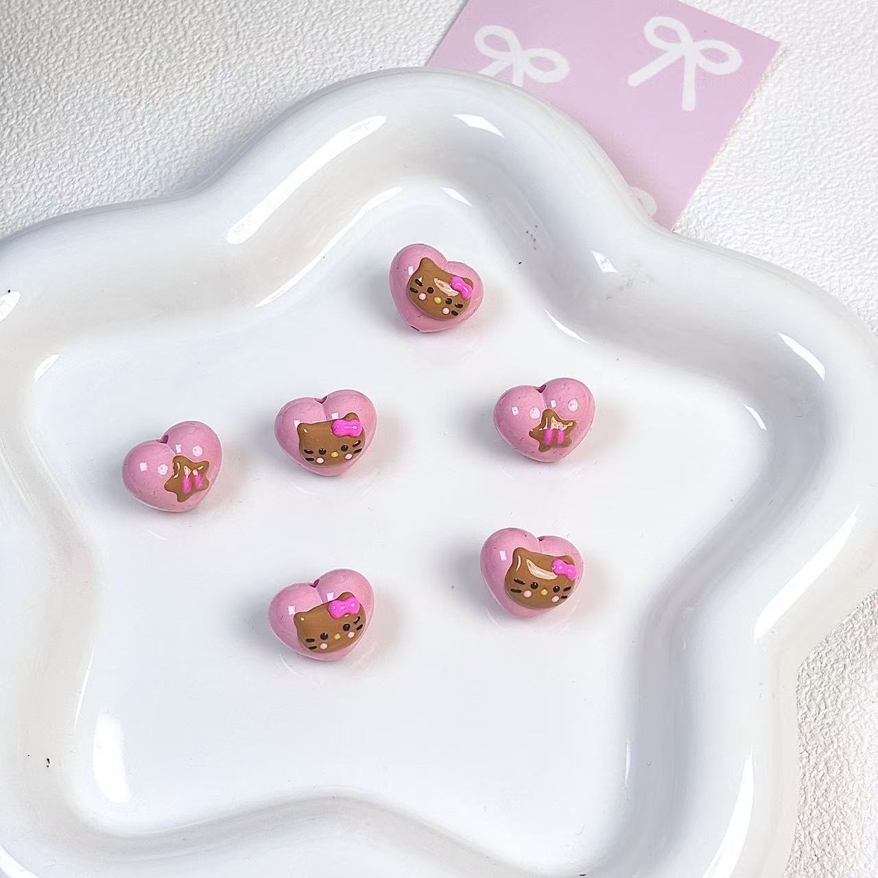 Hand-painted beads