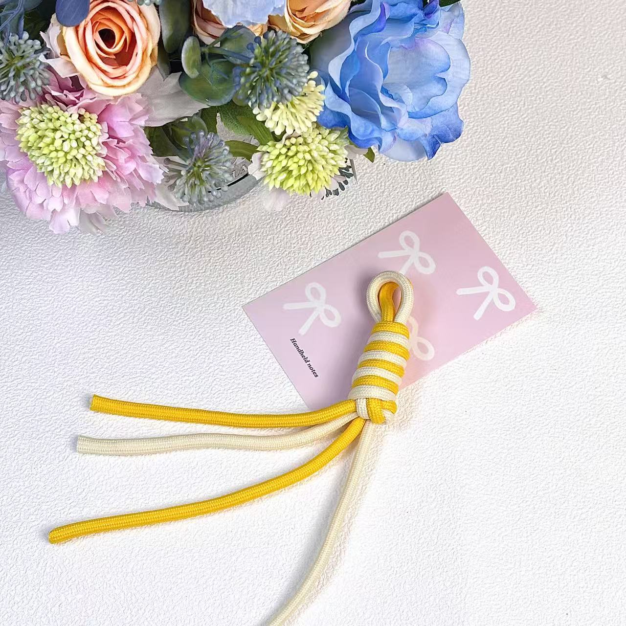 Two-color spiral knot