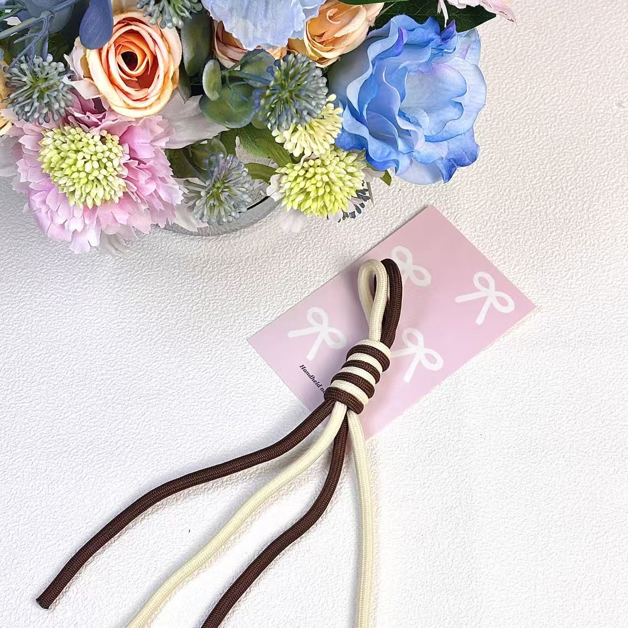 Two-color spiral knot