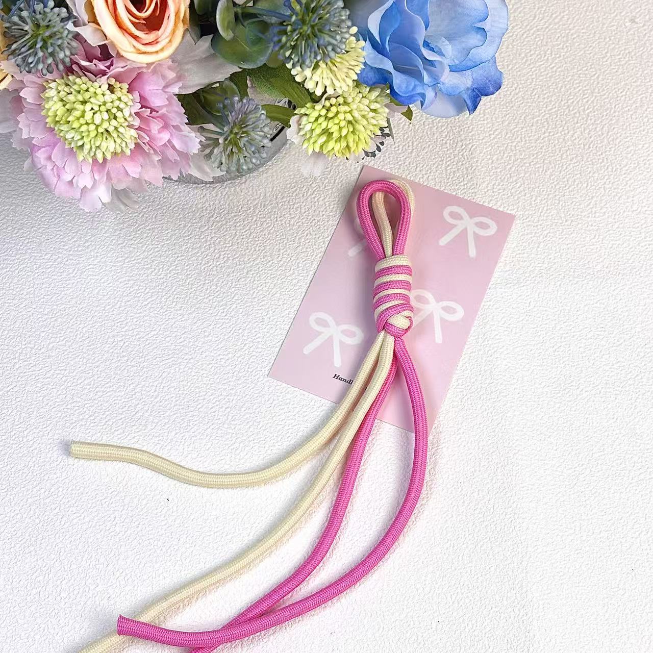 Two-color spiral knot