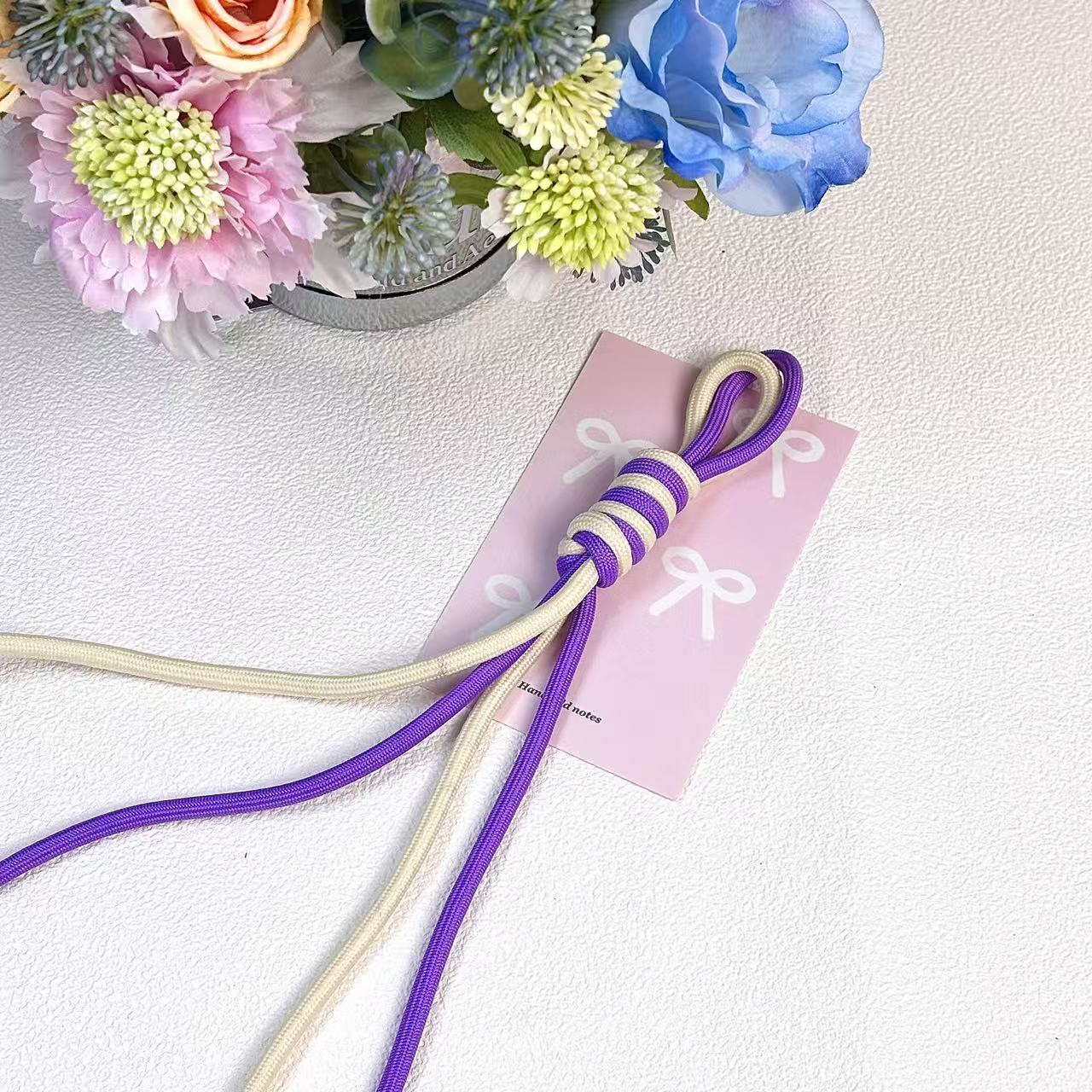Two-color spiral knot