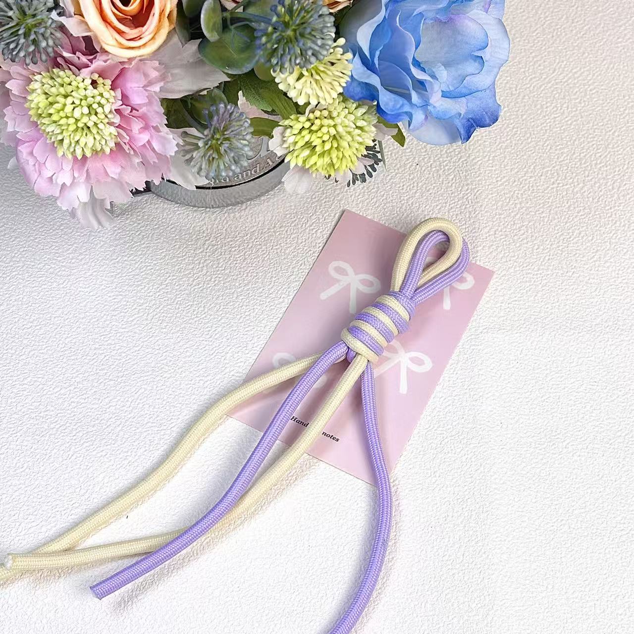 Two-color spiral knot