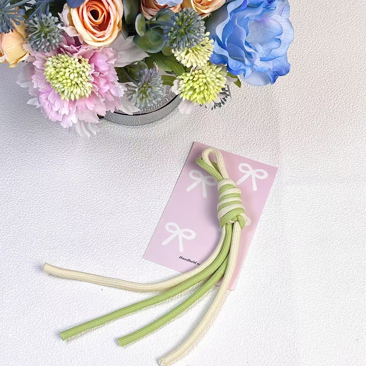 Two-color spiral knot
