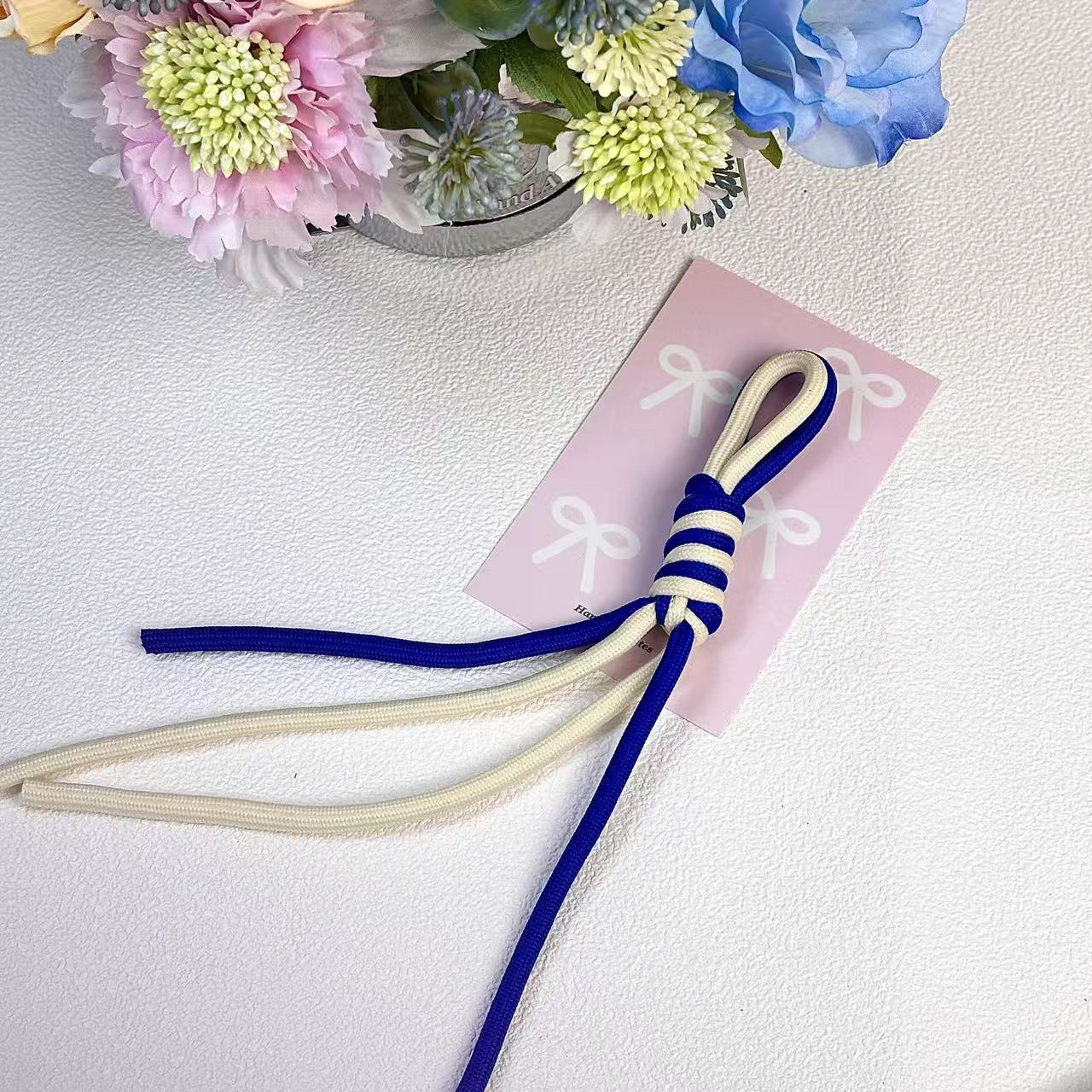 Two-color spiral knot