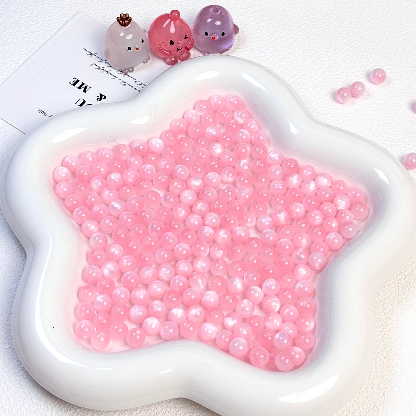 Resin cat eye beads