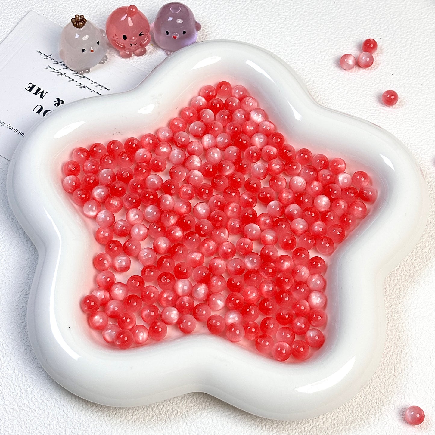 Resin cat eye beads