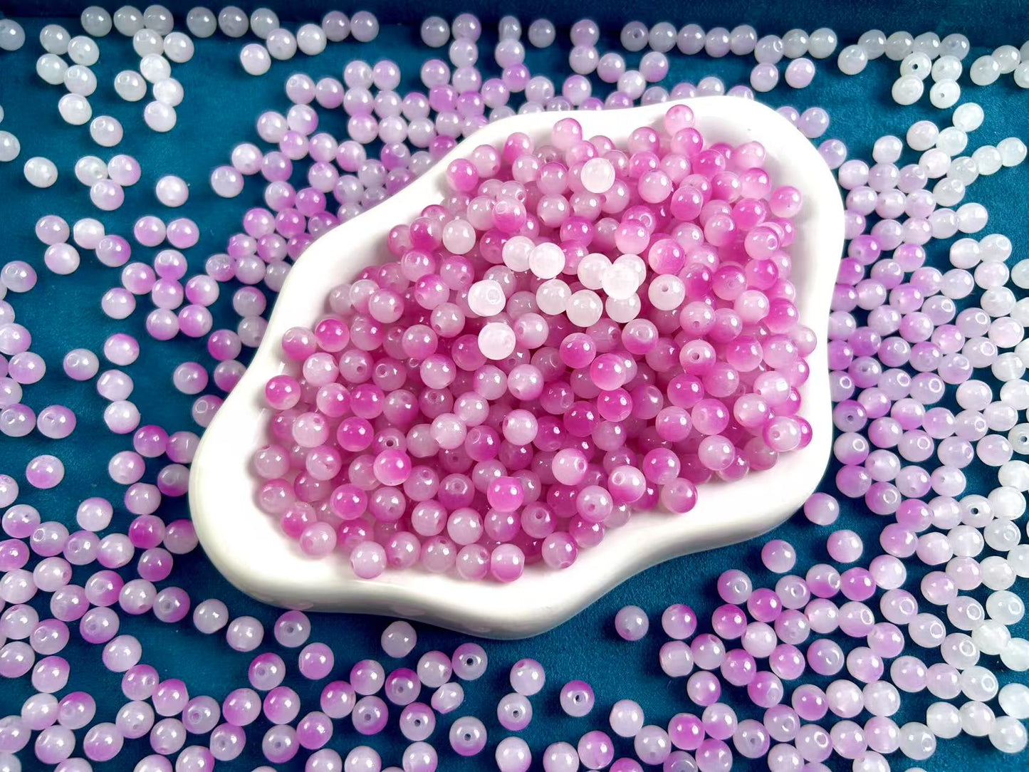 UV color-changing beads