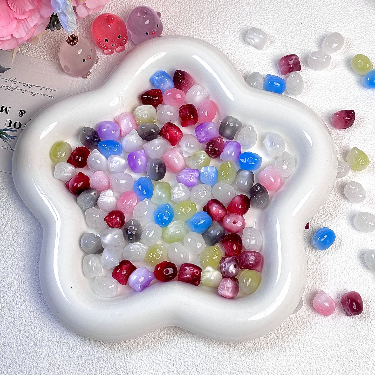 Resin cat head